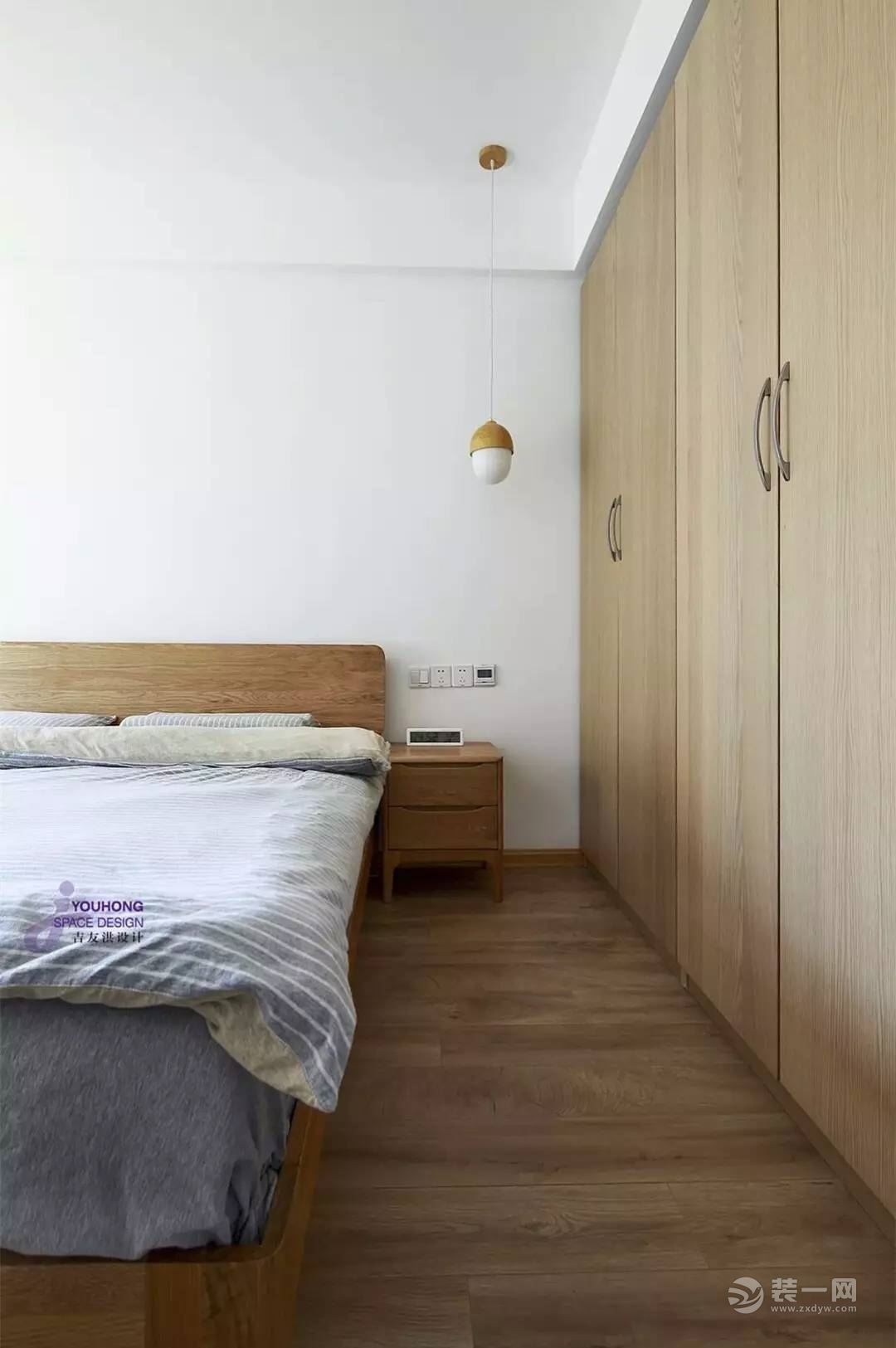 18张超美卧室衣柜门装修效果图